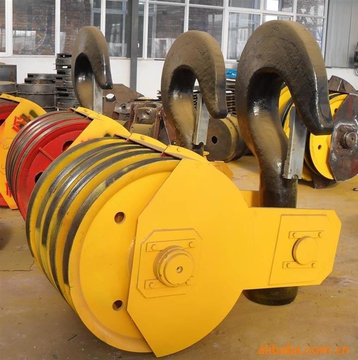 供应东莞悬臂吊自重轻钢性好