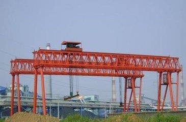 供應(yīng)青海龍門(mén)吊出租--河南起重設(shè)備